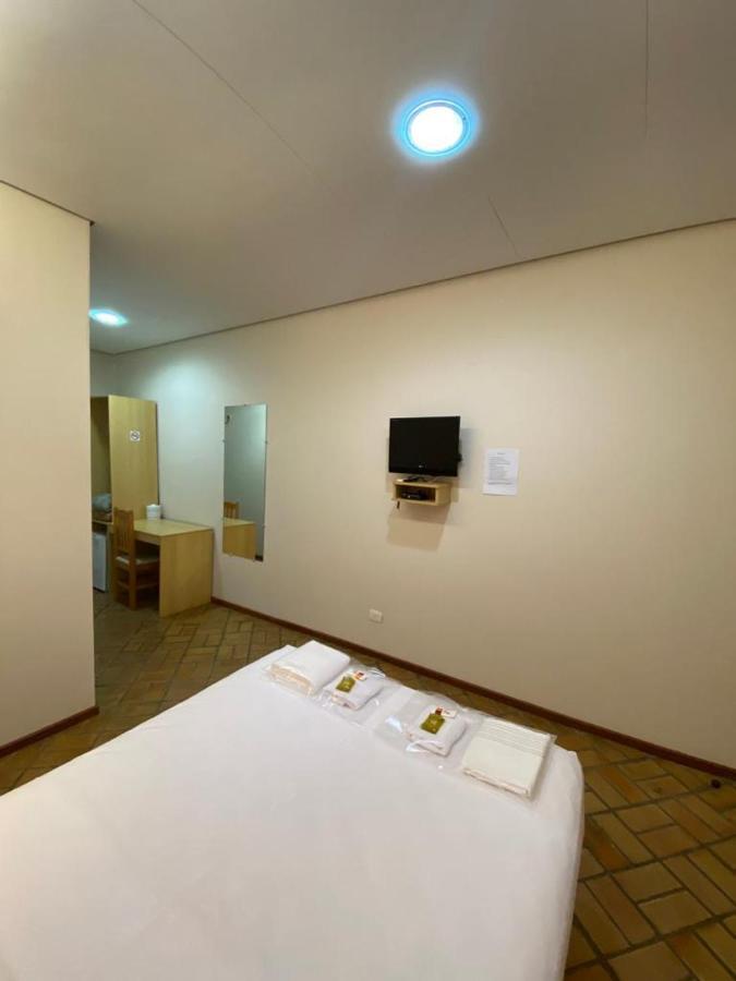 Hotel Tropeiro Da Lapa Lapa  外观 照片